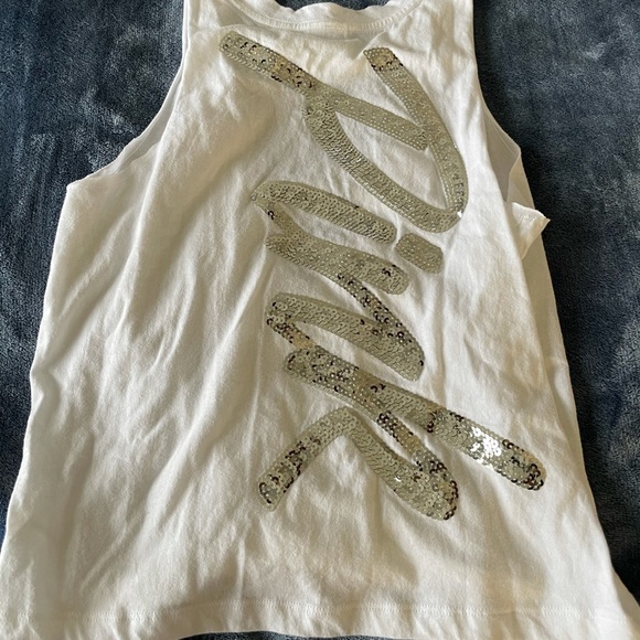 PINK cropped tank top with mesh cut - Picture 2 of 2